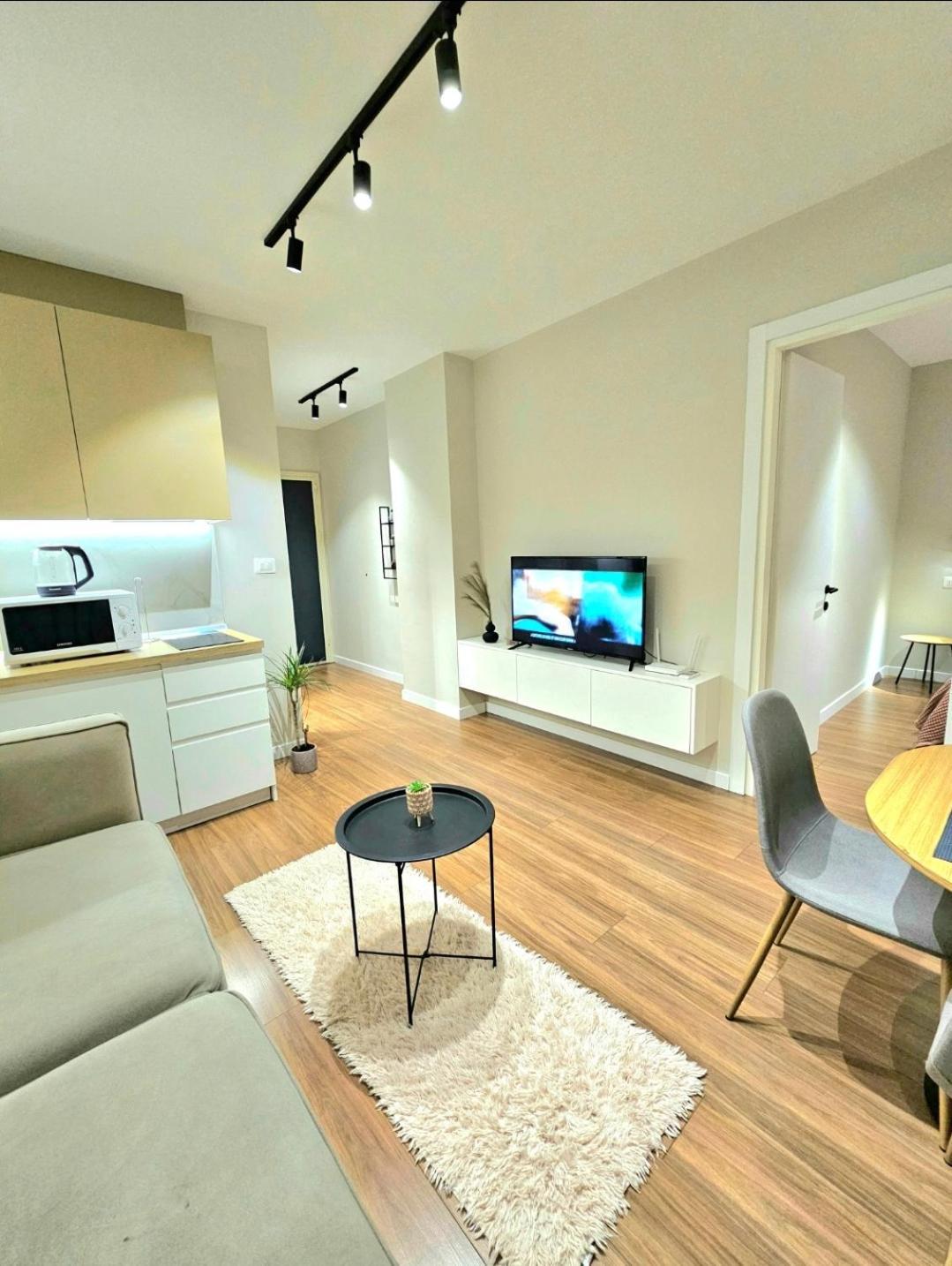 Tirana Center Piazza-In Apartment Ngoại thất bức ảnh